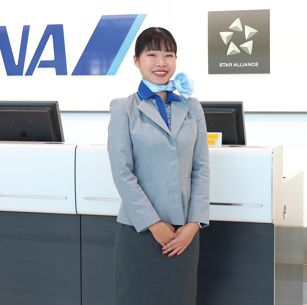 英語・中国語・韓国語この3言語を学べるのが魅力で駿台に入学しました! 勤務先:ANA大阪空港(大阪国際空港)